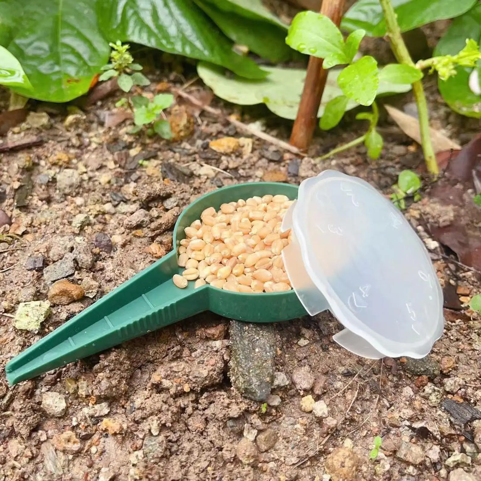 Manual Seed Spreader 5-Speed Adjustable Hand Planter Garden Flower Vegetable Seeder Tool For Lawn Farm Patio Backyard Outdoor view 3