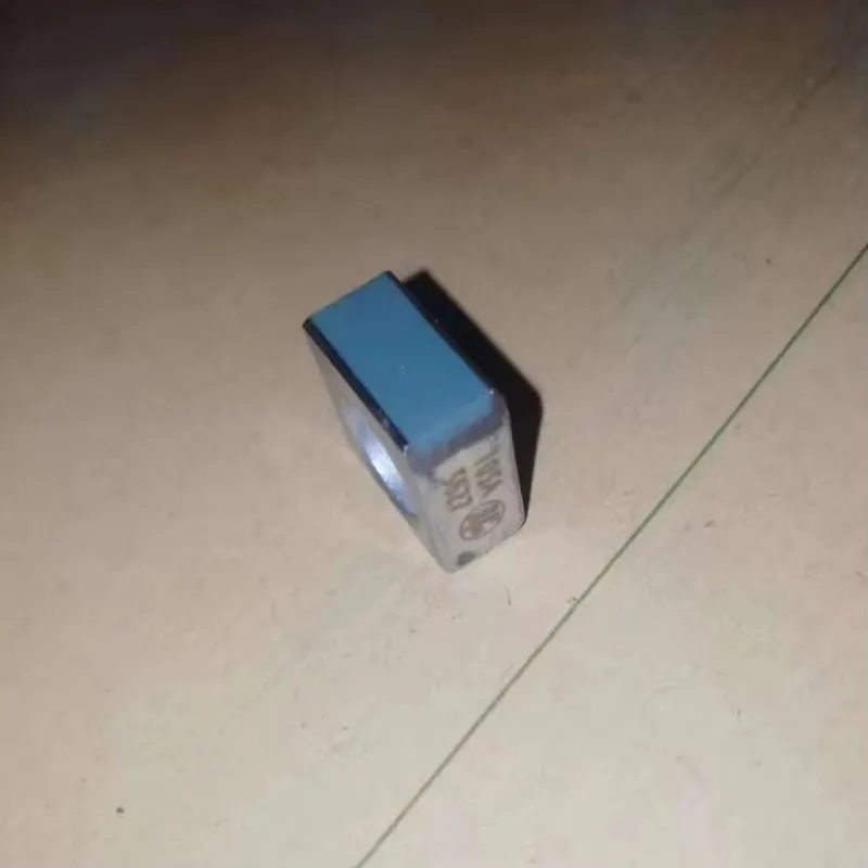 Ponta de Pinça (Gripper Pad) para Máquina Roland 202 - Peça de Reposição para Impressoras Offset