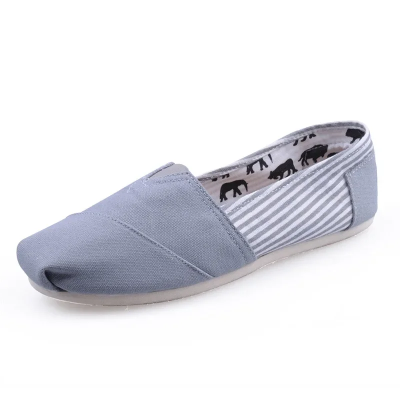 Fashion Men Women Loafers Shoes Canvas Flats Breathable Slip on Driving Woman Shoe Soft Comfortable Girls Couple Plimsolls Shoes