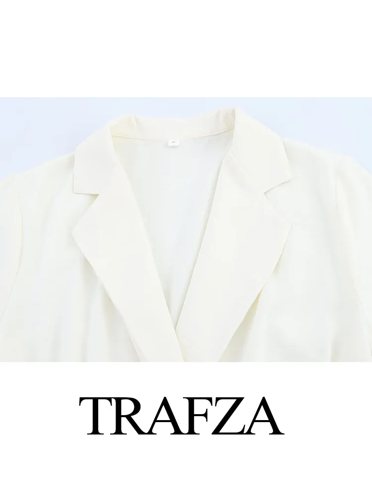 

TRAFZA Women Summer Fashion Lapel Pockets Shorts Sleeve Buttons Jumpsuits Female High Street Knitted Belt Decoration Jumpsuits