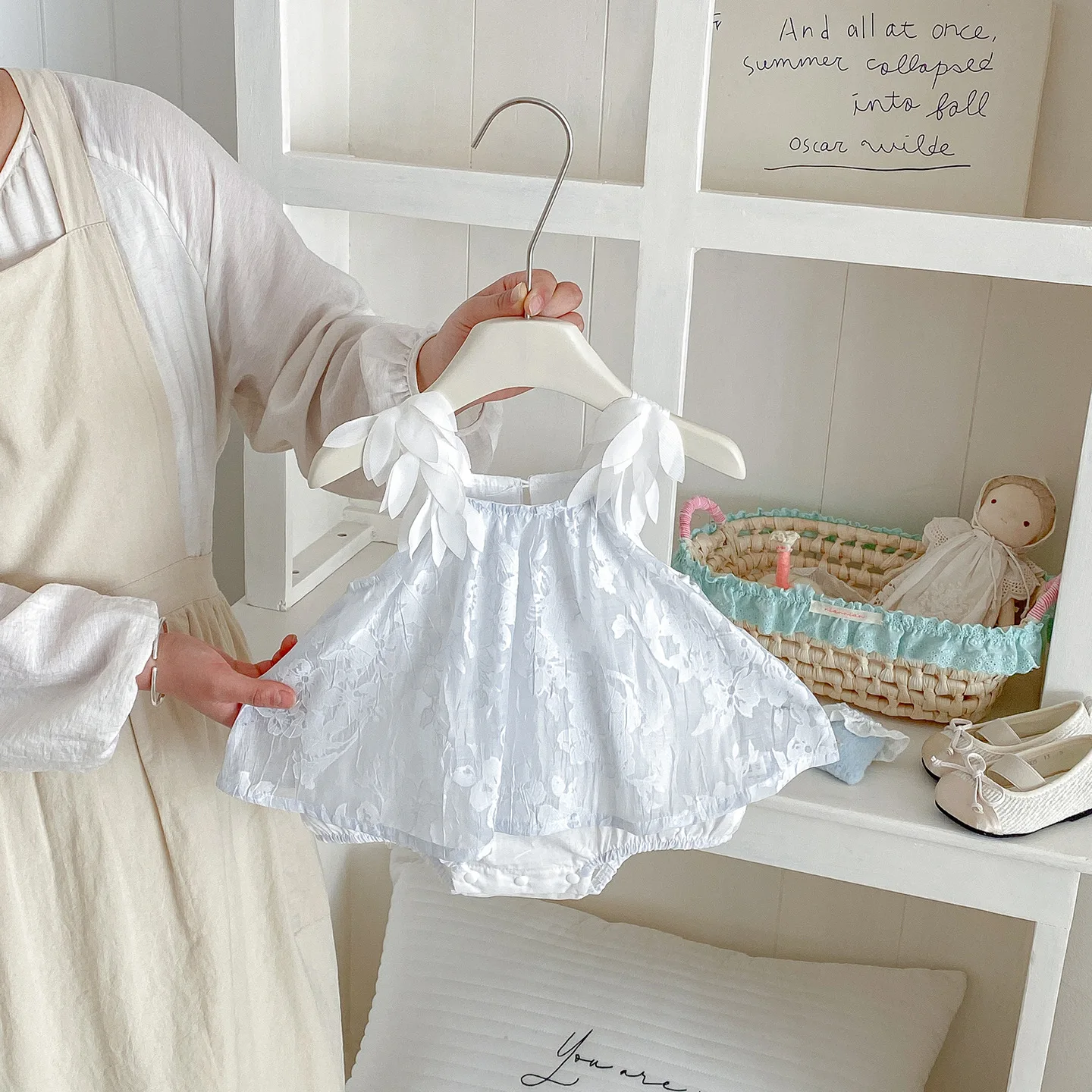 Summer New Sweet Ha Yi Infant and Young Children's Western Style Jacquard Women's Baby Splicing Yarn jumpsuit