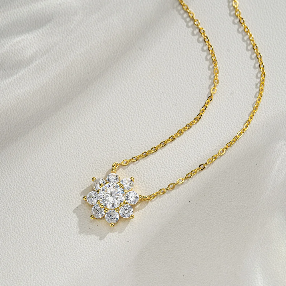 JoyceJelly 925 Sterling Silver Pendant Moissanite Necklace for Women 14K Gold Plated Sunflower Classic Six-Prong Snowflake