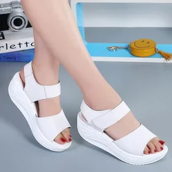 Women's Sandals Thick Bottom Large Size Open Toe Slippers Fashion Student Casual Round Head Soft Sole Anti Slip Shoes