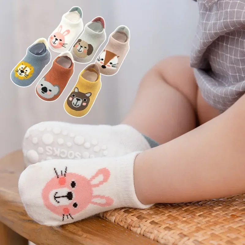 Chaussettes en coton respirantes pour enfants, motif animal de dessin animé mignon, chaussettes confortables pour bébé, chaussettes de sol non lumineuses, 1 paire