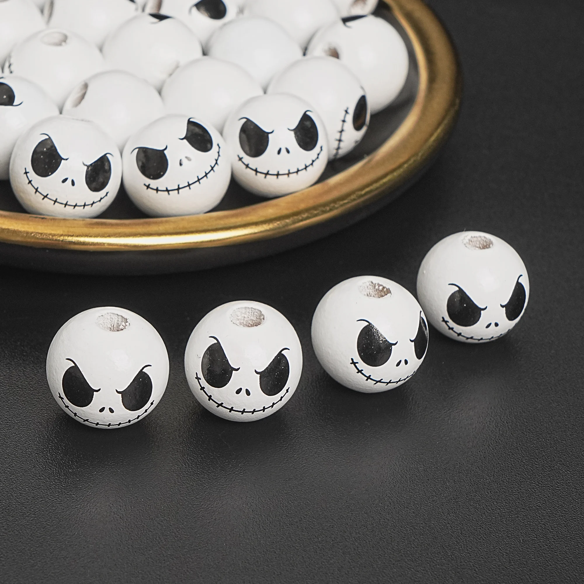 5Pcs 16mm Fashion Halloween Natural Wooden Beads Round Loose Ball Spacer Beads Grimace Print For Jewelry Making DIY Handmade