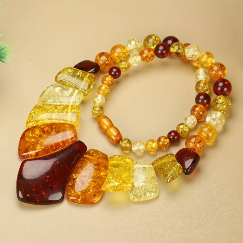 New Elegant and Fashionable Beeswax Amber Necklace, Fashionable Temperament Unisex