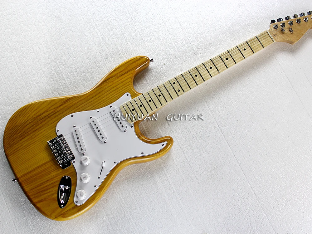 Light Yellow Ash 6 Strings Electric Guitar with Maple Fretboard,SSS Pickups,Can be Customized