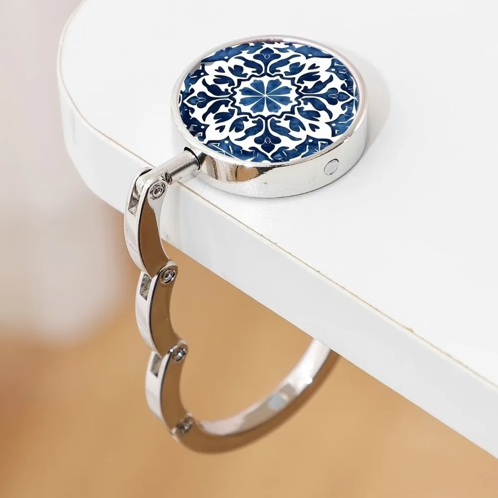 Folding Desktop Stand Hook Zinc Alloy Circular Table Edge Hook Hanging Blue and White Porcelain Design Tote Holder
