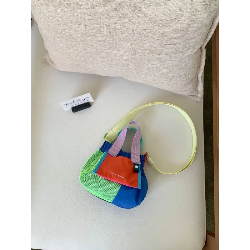 2026 new dopamine color blocked mobile phone bag, fashionable, lightweight, waterproof, nylon versatile crossbody bag