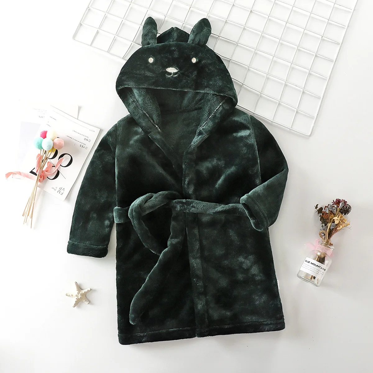 Personalized Autumn Winter Kids Hooded Bathrobe Baby Bath Robes Boys Girls Cartoon Rabbit Flannel Pajamas Long Sleeve Bathrobe