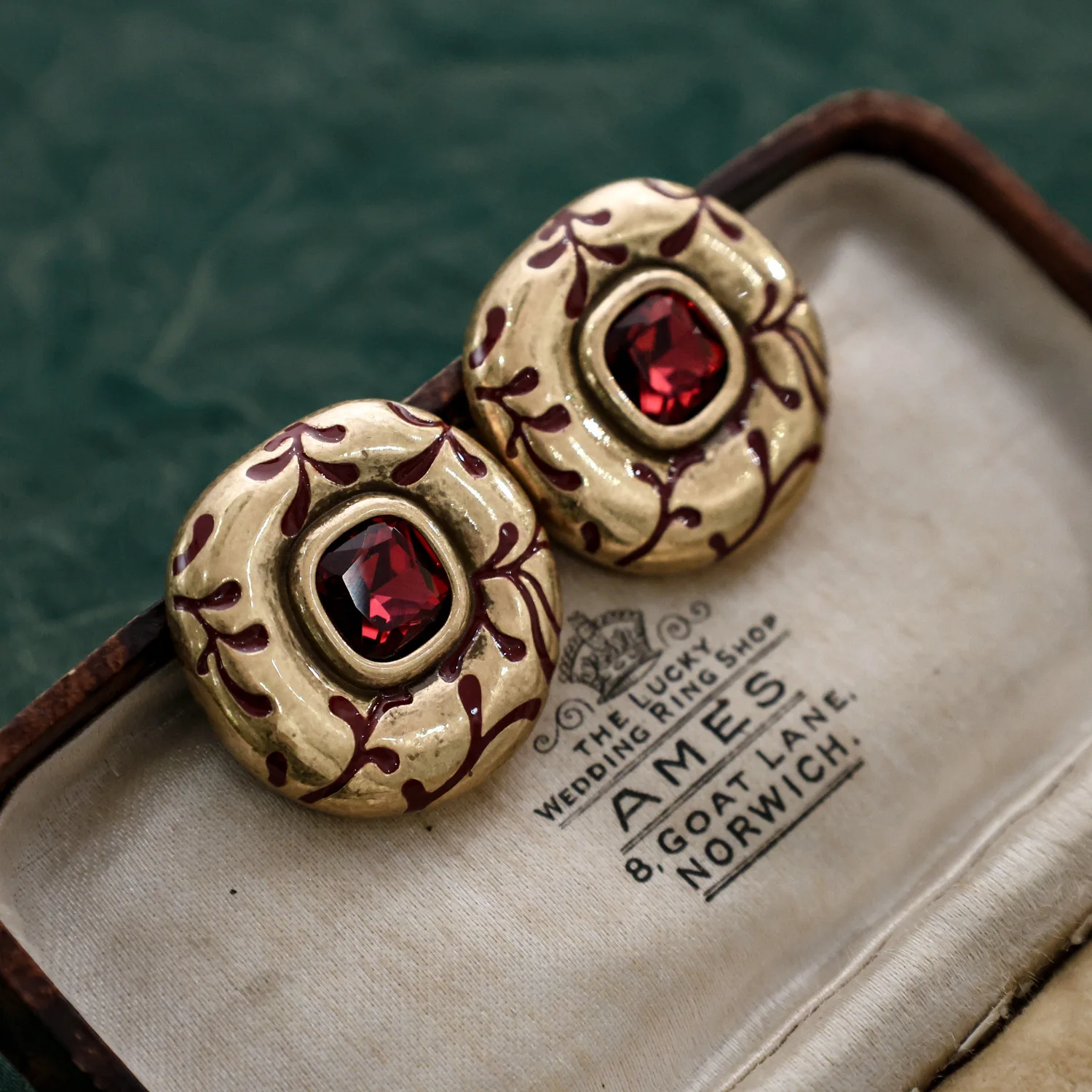 Silver Needle Gemstone Embedded Circular Floral Women's Earrings Vintage Heavy Construction Unique Design High-End Feelings