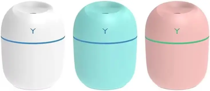 Mini umidificatore ad ultrasuoni da 220 ml Diffusore di olio Umidificatore a nebbia fredda USB con luce notturna per auto