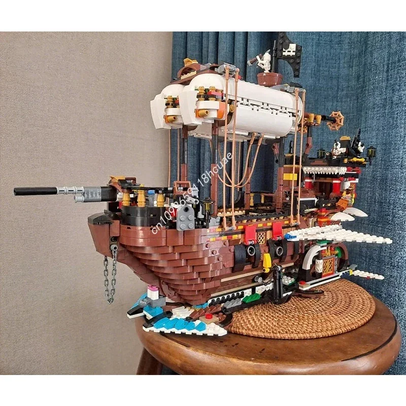 

2771pcs MOC Pirates Great Airship Pirates Building Blocks Christmas Creative Indoor Decoration DIY Model For Enthusiasts Gift