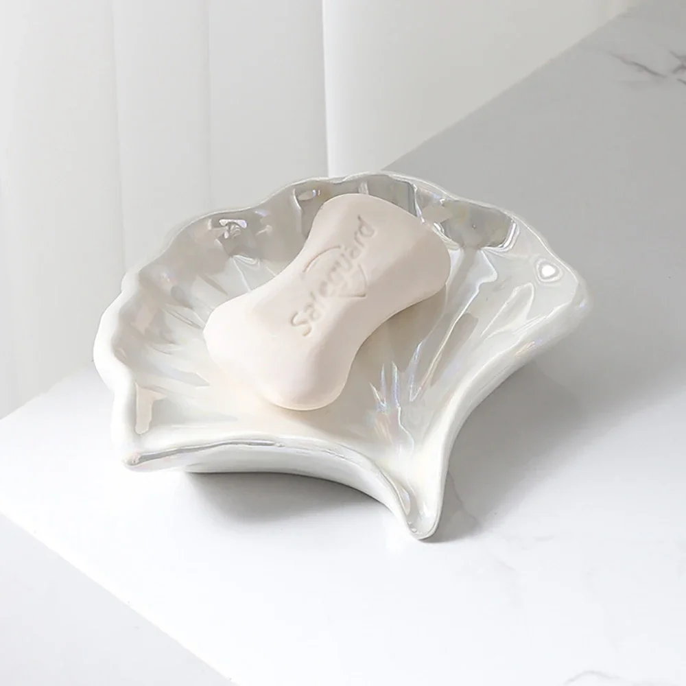 Creative Leaf Shape Ceramic Soap Case Modern Simplicity Solid Color High Grade Drainable Soap Dish Homehold Bathroom Supplies