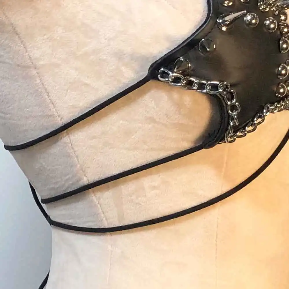 Rave E-Girls Spike Studded Emo Goth Halter Neck Harajuku Y2K TOPS Punk Rock Eco Gothic Tank Club Wear Grunge Festival