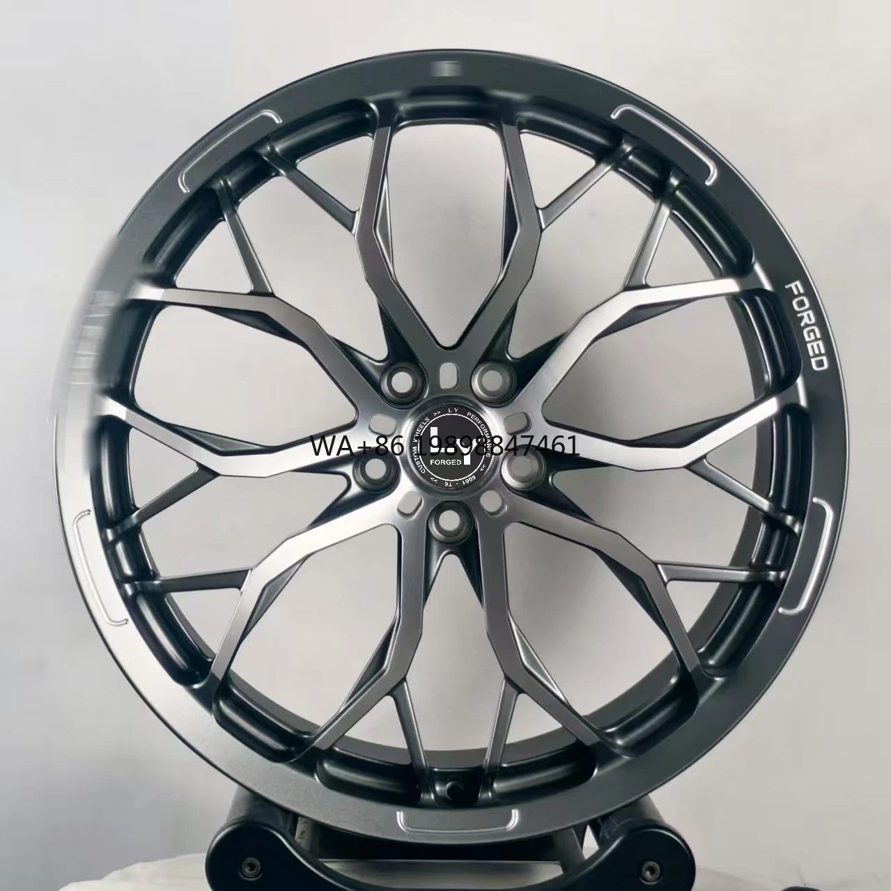 

2025Outlet Style Wheels Alloy 15-24lnch Car Rims 5x112 5x114.3 5x120 Forged Wheels for Luxury high-end customization