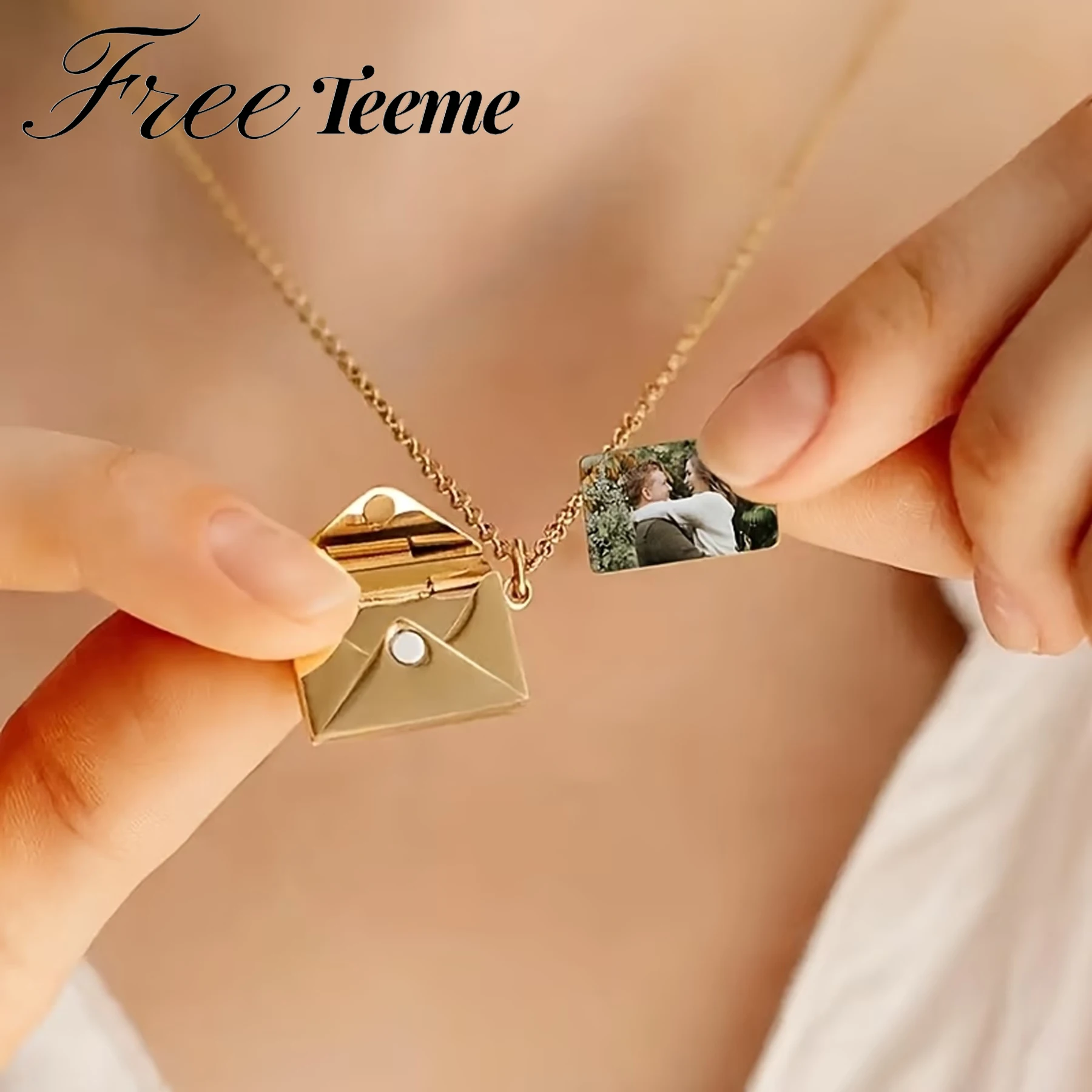 

Freeteeme Custom Engraved Text Envelope Locket Necklace for Women Stainless Steel UV Printing Photo Couple Wife Jewelry Mom Gift