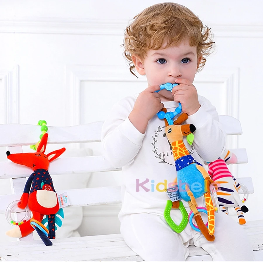لعبة معلقة لعربة الأطفال مع حيوانات قطيفة، عضاضة خشخيشة |   لعبة مونتيسوري الحسية لحديثي الولادة لعبة أنشطة مقعد السيارة