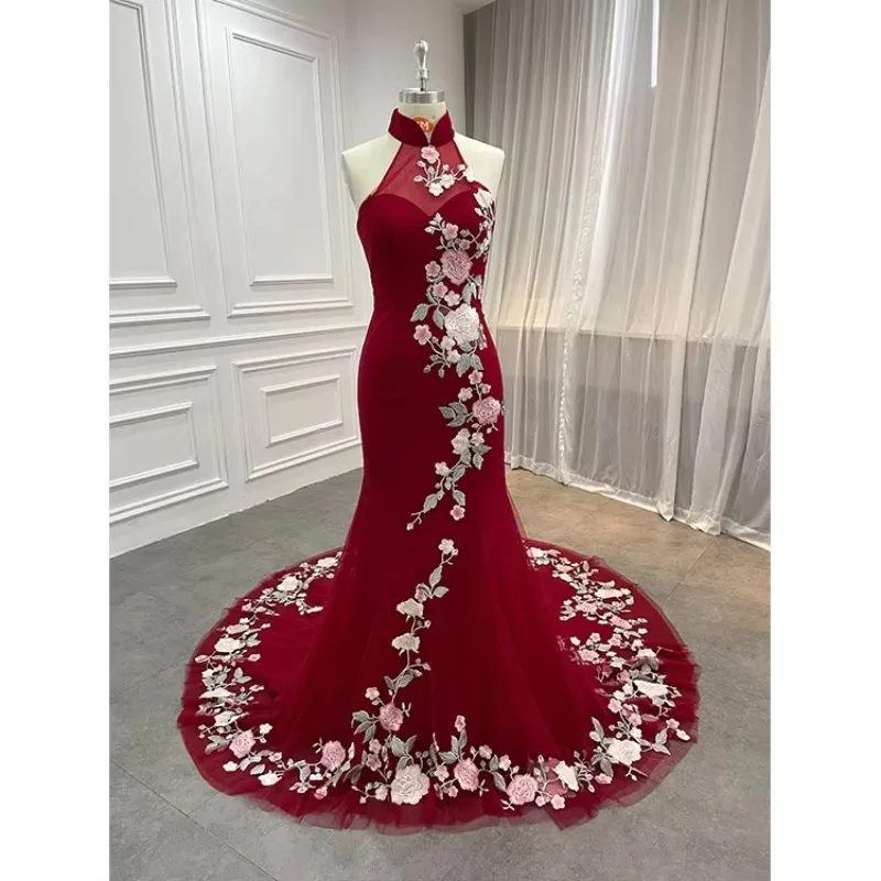 Wholesale Halter Cheongsam Chinese Wedding Dress Red Traditional Bridal Evening Dresses For Women Wedding Party New 2022