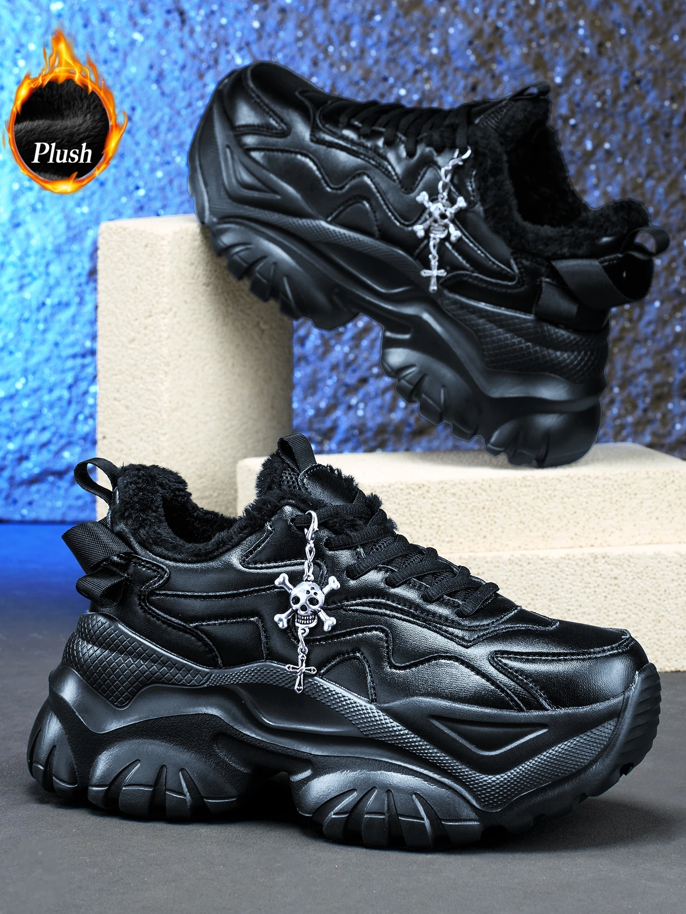 Schwarze vulkanisierte Schuhe im Y2K-Sweet-Cool-Stil für Damen, leichte Eva-Sneaker mit dicker Sohle und 7 cm Absatzhöhe, mit abnehmbarem silberfarbenem Kreuz-Schädel-Anhänger, geeignet für Outdoor-Winterwärme – Detail 11