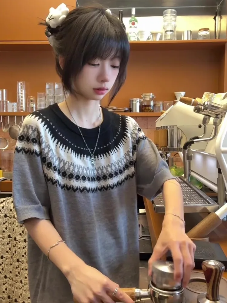 

Легкая летняя футболка ort Sve Knitted irt American Sle Cleanfit f Sve oulder Width Regular Cotton Blend