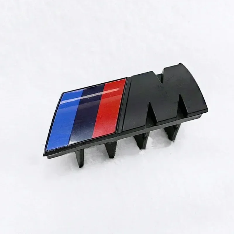 For BMW M Logo X1 X2 X3 X4 X5 X6 F48 G01 E84 E83 F39 F10 F30 G11 G07 G86 G80 G60 E60 E46 3D Car Front Grille Badge Emblem