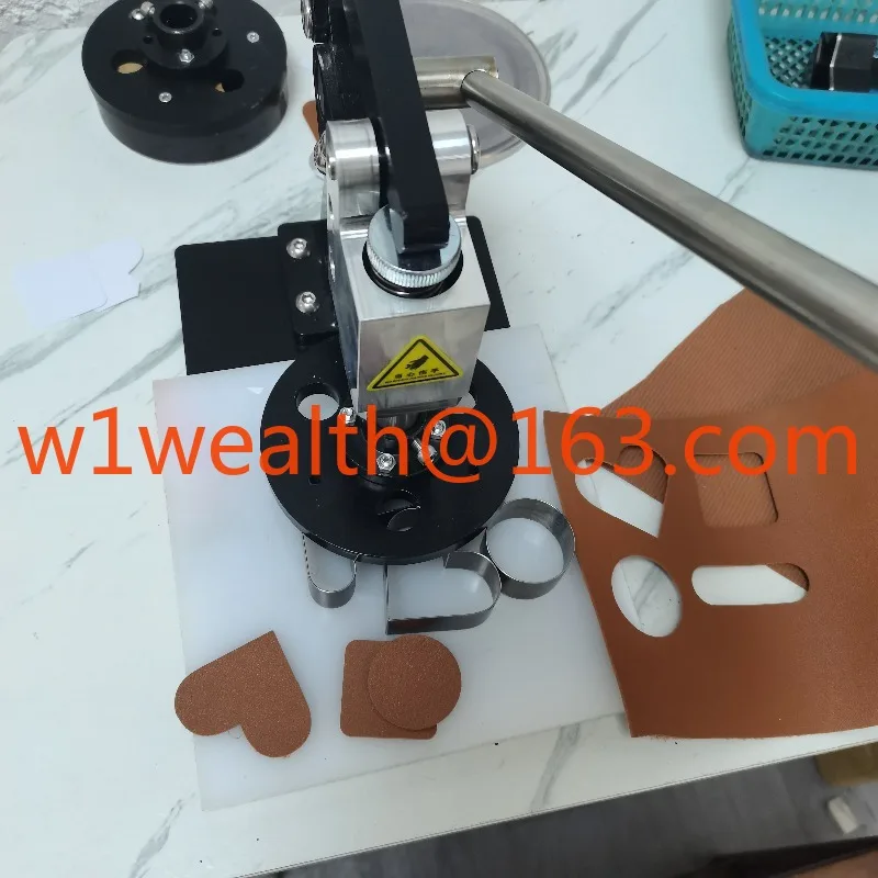 Manual die-cutting machine, knife die, stamping machine, small handmade leather fabric sample special cutting and punching