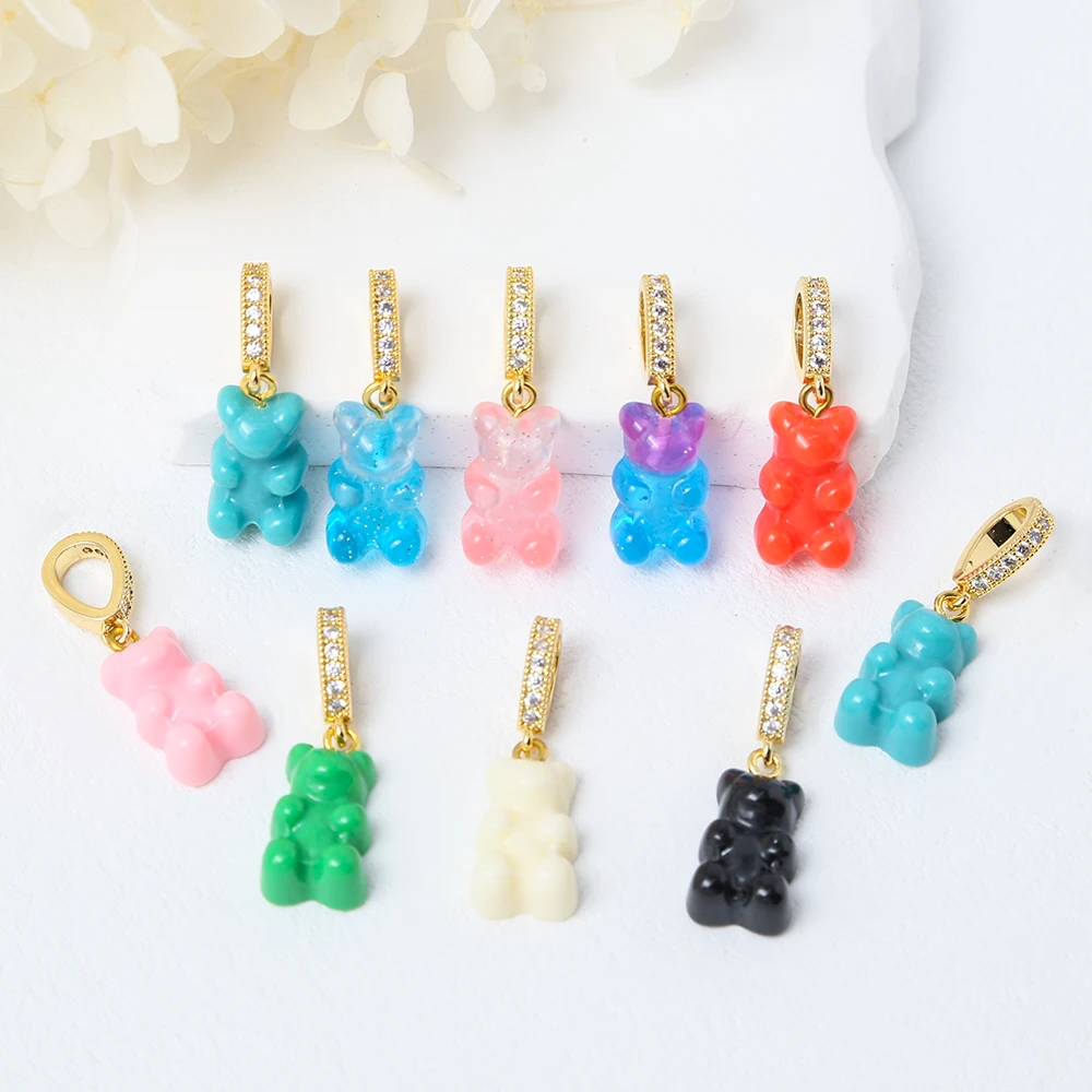 2Pcs 3D Gummy Resin Bear Charms Gradient Cartoon Candy Bear Shaped Pendants for DIY Jewelry Bracelet Nacklace Making Supplies