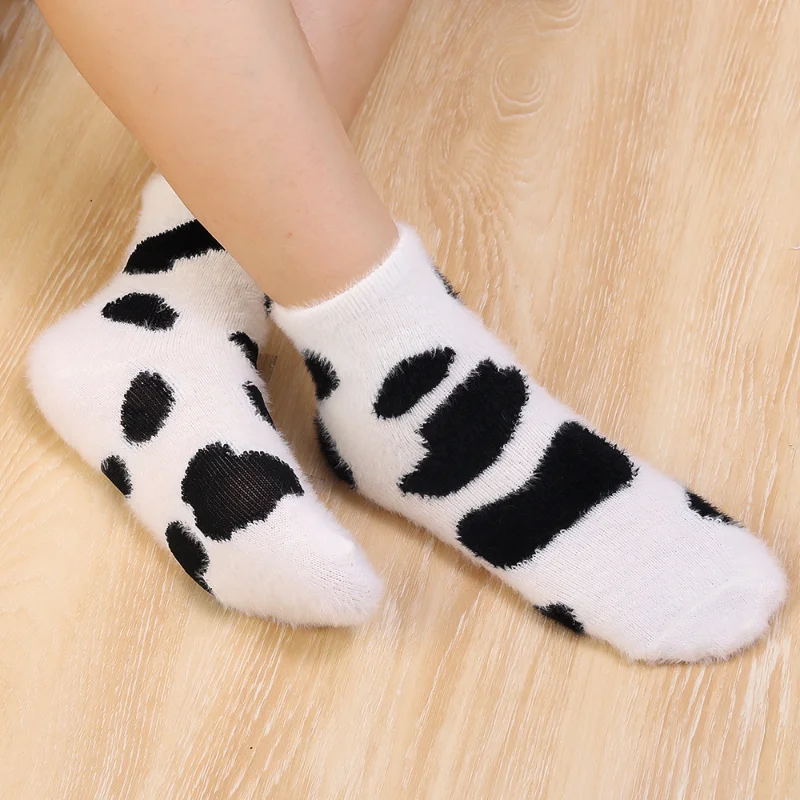 Skarpetki z nadrukiem Cute Cartoon Cows Winter Fuzzy Plush Thickened Warm Kawaii Socks Lovely Harajuku Cartoon Animal Pattern Sock