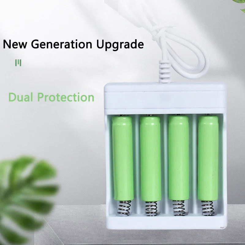 New High-Speed USB AAA And AA Rechargeable Battery Station 3/4 Slot Fast Rechargeable Battery Charger Short Circuit Protection