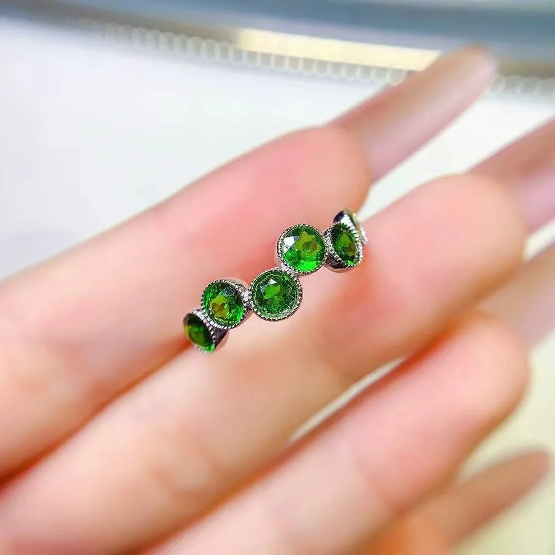 KJJEAXCMY High End Women's Ring Natural Diopside S925 Silver with Electroplating Boasting High Clarity Full Brilliance Gift