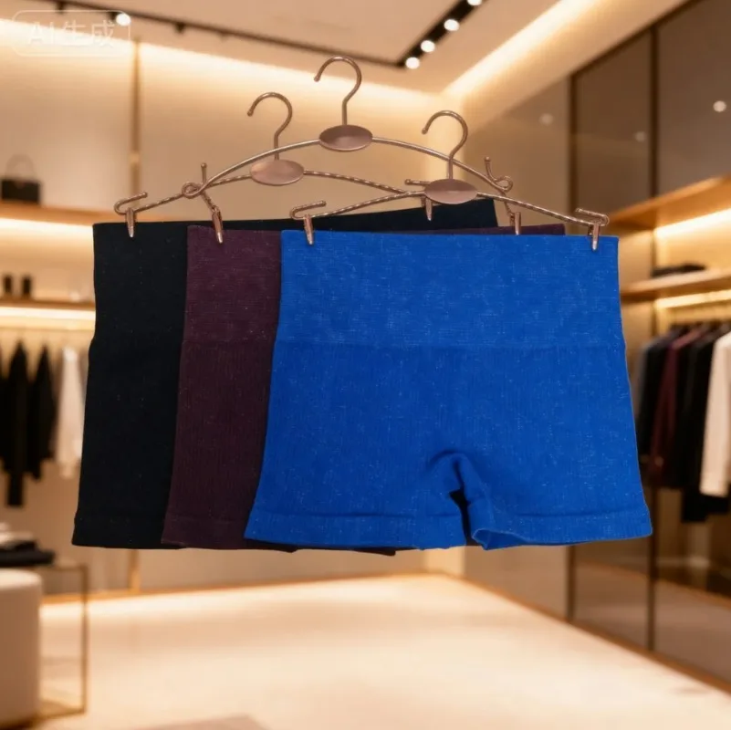 Women's High-Waisted Silver Silk Compression Fitness Shorts – Quick-Drying, Hip-Lifting, Ideal for Yoga & Three-Point Sports