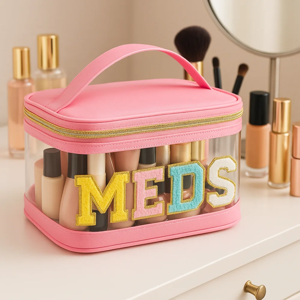 

Waterproof Embroidery Cosmetic Bag PVC Letter Patches Medicine Storage Bag with Handle Large Capacity Transparent Wash Bags