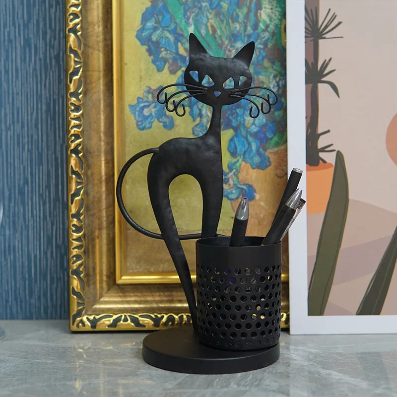 

Black Cat Retro Unique Design Office Desk Pen Holder Iron Decorative Crafts Office Desktop Storage Gift Giving