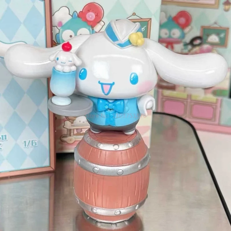 Sanrio Personaggio Pattinaggio a rotelle Serie ristorante Scatola cieca Carino Kuromi Melody Action Figure Modello Bambole Hangyodon Regali misteriosi