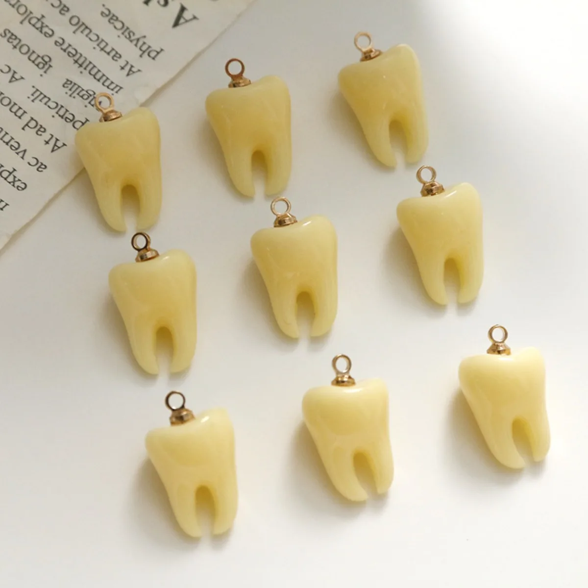 Z59 2pcs 16x10mm  Charms 3D Tooth Teeth Molar Simulation Tooth Resin Pendants Making Findings DIY Handmade Jewelry Accessories