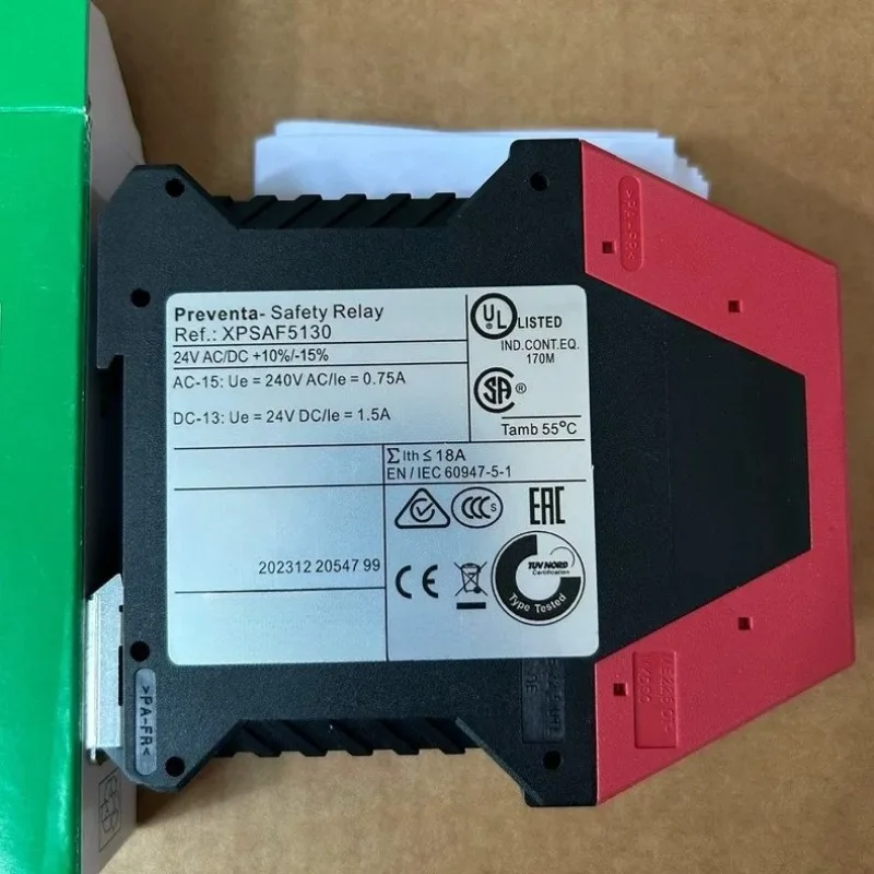 New XPSAF5130 Safety Relay Module 24V AC/DC Emergency Stop Safety Controller For Industrial Equipment