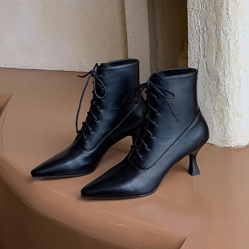 Hot Genuine Leather Women Boots Fashion Lace-up Ankle Boots Pointed Toe Thin Heels Modern Boots Handmade Women Shoes Cross-tied