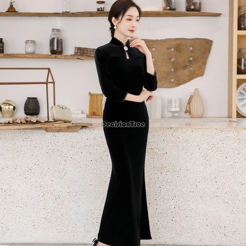 2024 elegant temperament lady party qipao chinese style simple solid color daily improved qipao hollow out slim pack hip dress