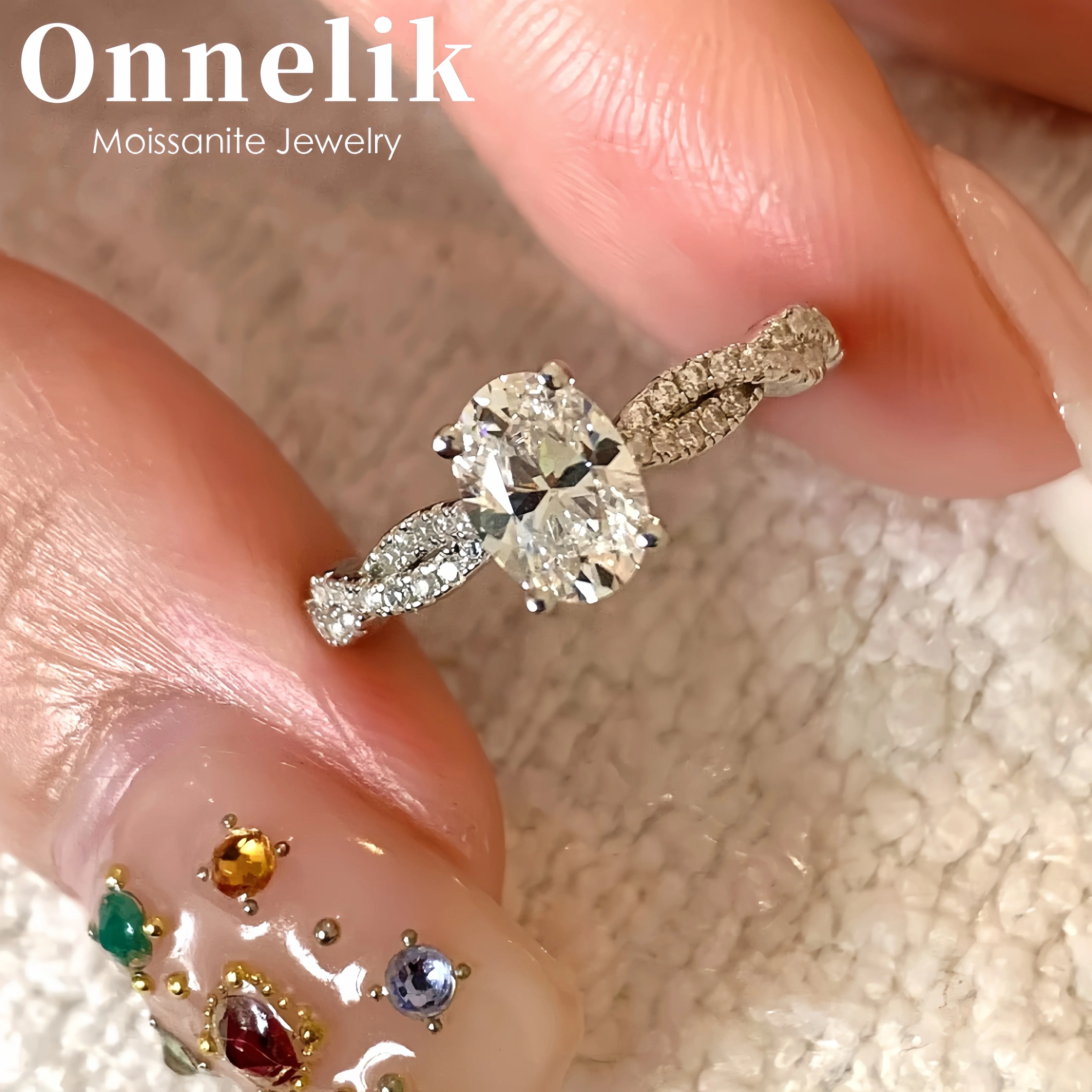 

Onnelik S925 Sterling Silver 1CT Oval Cut High Carbon Moissanite Ring Hollow Setting Minimalist Fine Jewelry for Women Elegant