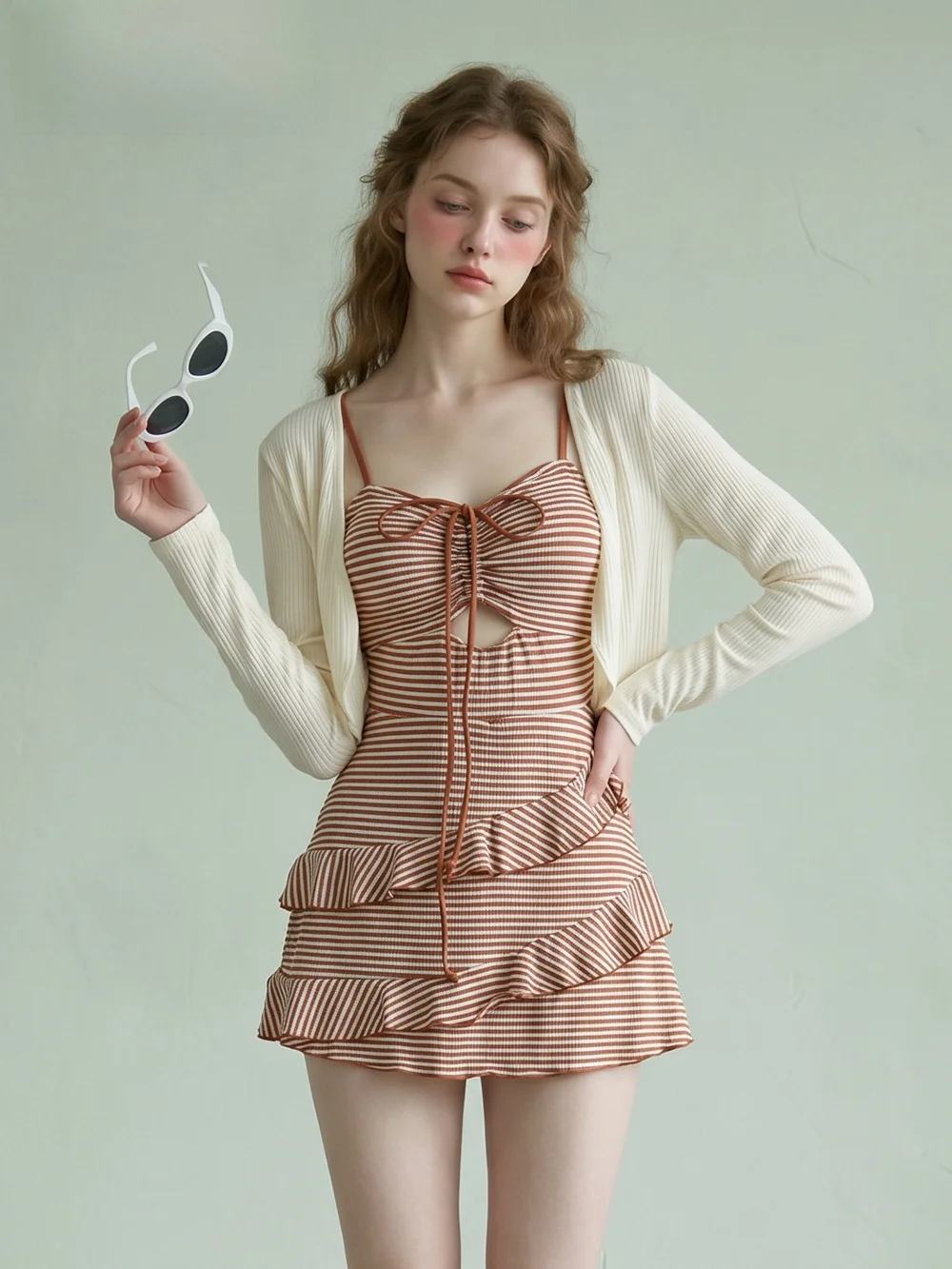 2026 Sweet Girl Style Striped One-Piece Swimsuit with Jacket Women's Slimming Waist Design Long Sleeve Leisure Swimming Suit