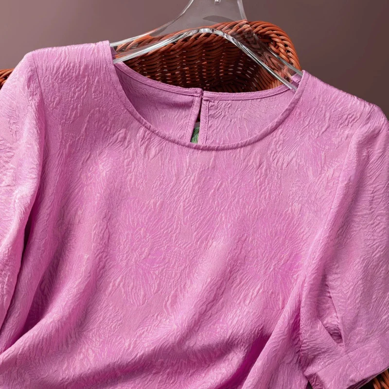 Birdtree, 100% Silk Jacquard Tshirt, O-neck Short Sleeve Tops, Women Guanle Crepe Golden-thread Shirt, 2026 Summer New T66625JF