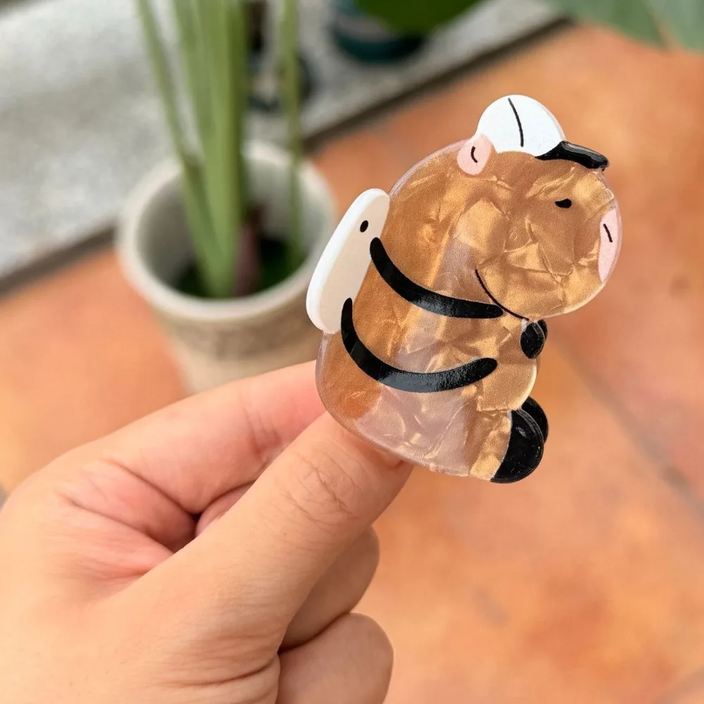

Sweet Acrylic Creative Hair Claw Lovely Guitar Cartoon Animal Shark Clip Telephone Shape Little Tram Cute Hair Claw Daily