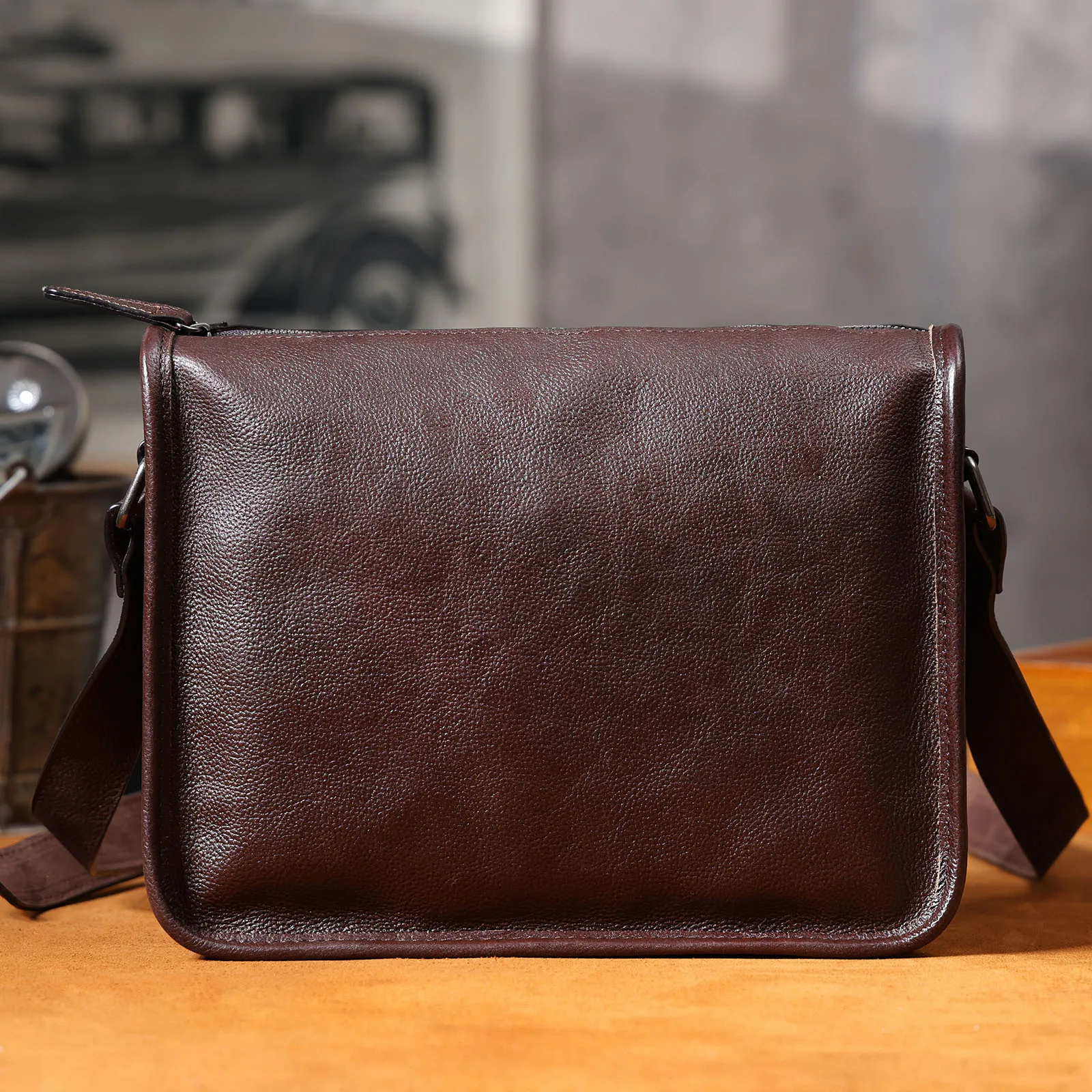Echte Leder-Umhängetasche für Herren, Unisex, einfache Rindsledertasche, oberste Schicht pflanzlich gegerbtes Leder, modisch und lässig – Detail 8
