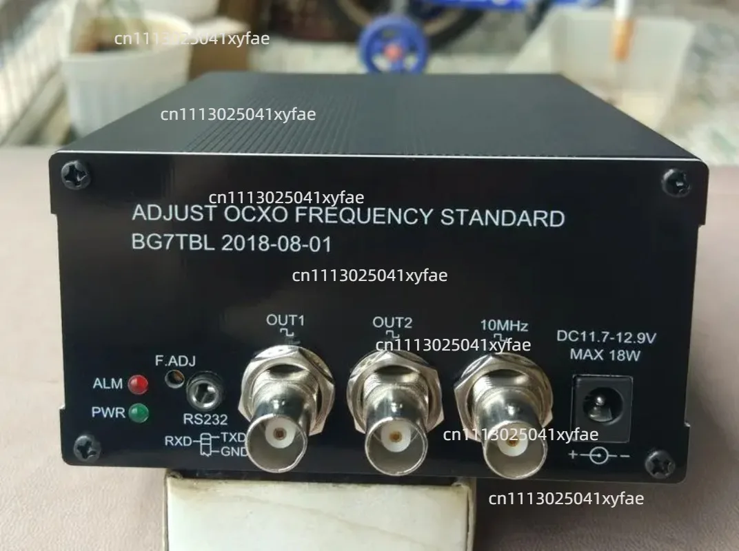 Adjustable Wideband Timing Signal Source 10MHz High Precision Oscillator 10K-180MHz With LCD Screen