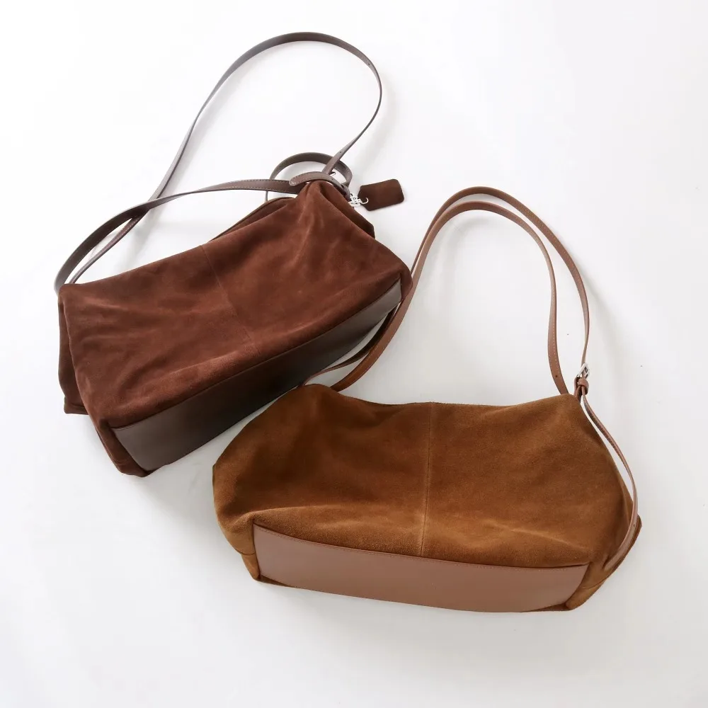 حقيبة حمل جديدة من جلد البقر غير اللامع بسعة كبيرة 2025، أنيقة وبسيطة للتنقل، وسادة مريحة، حقيبة كتف. كاجوال متعدد الاستخدامات