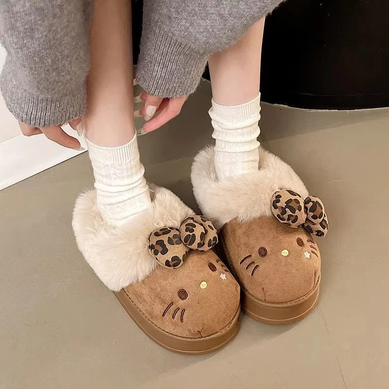 

Зимние женские тапочки Hello Kitty, плюшевые домашние теплые хлопковые нескользящие тапочки Kawaii Sanrio, милые домашние домашние тапочки с героями мультфильмов для девочек