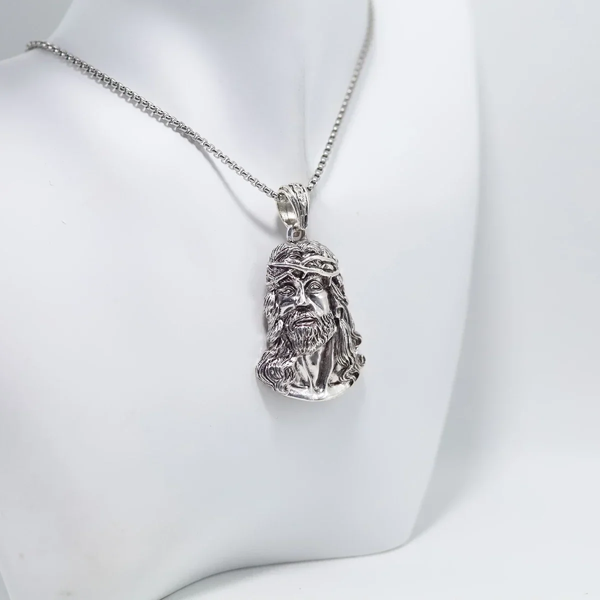 Stainless Steel Titanium Hip Hop God Jesus Human Head Luxury Gold Plated Pendant Collar Chains Necklace for Men Women Jewelry image 5