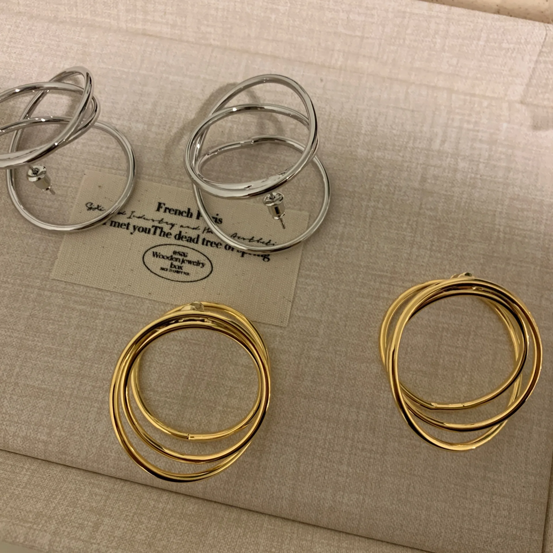 Trendy Irregular Metal Circle Geometric Lines Earrings for Women Girls European and American Style Personality Party Jewelry
