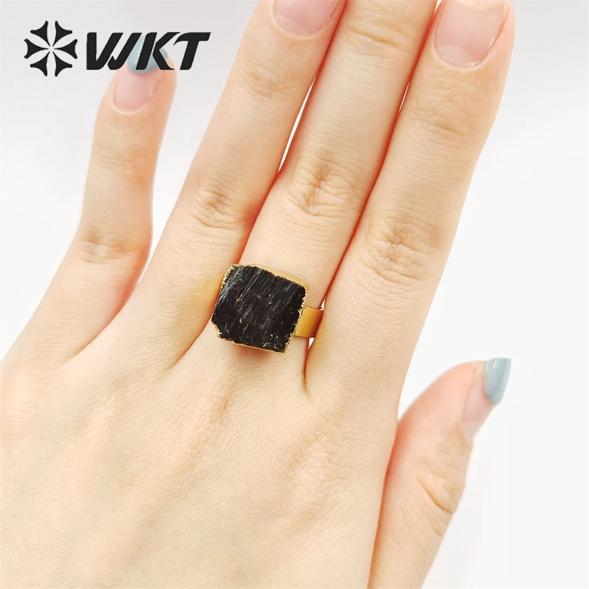 WT-R439 Wholesale Fashion Energy Black Tourmaline stone Ring 12mm Square Women Decoration Gold Plated Ring